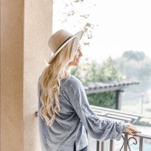 💖 Boutique Ruched Sleeves Oversized Top.